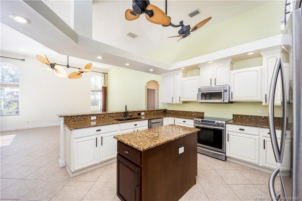 5936 NW Brenda Circle, Port Saint Lucie, FL 34986 Photo