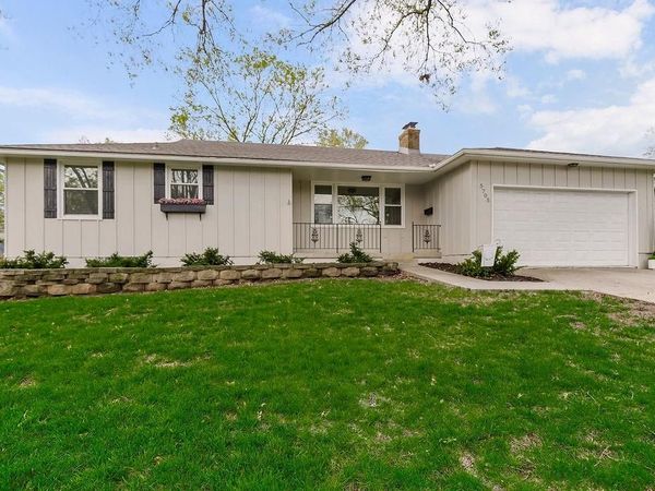 5705 W 78th Street, Prairie Village, KS 66208