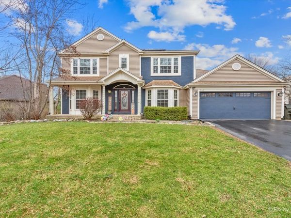 515 SURREY RIDGE Drive , Cary, IL 60013