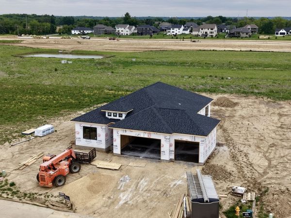 6777 Meghan Avenue, Bettendorf, IA 52722