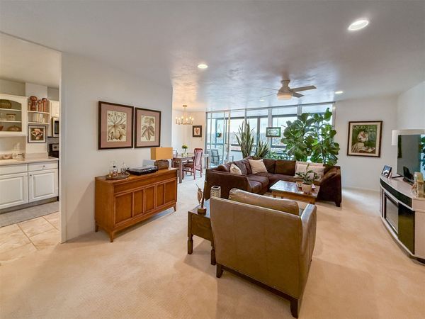 3663 Grand Avenue, Unit 401, Des Moines, IA 50312