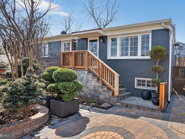 311 ADAMS AVENUE, ALEXANDRIA, VA 22301