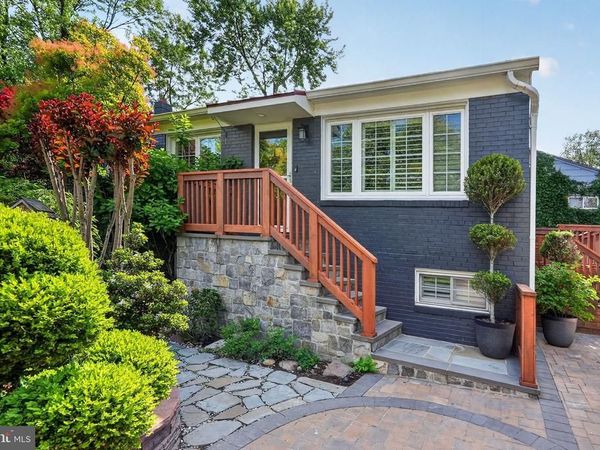 311 ADAMS AVENUE, ALEXANDRIA, VA 22301