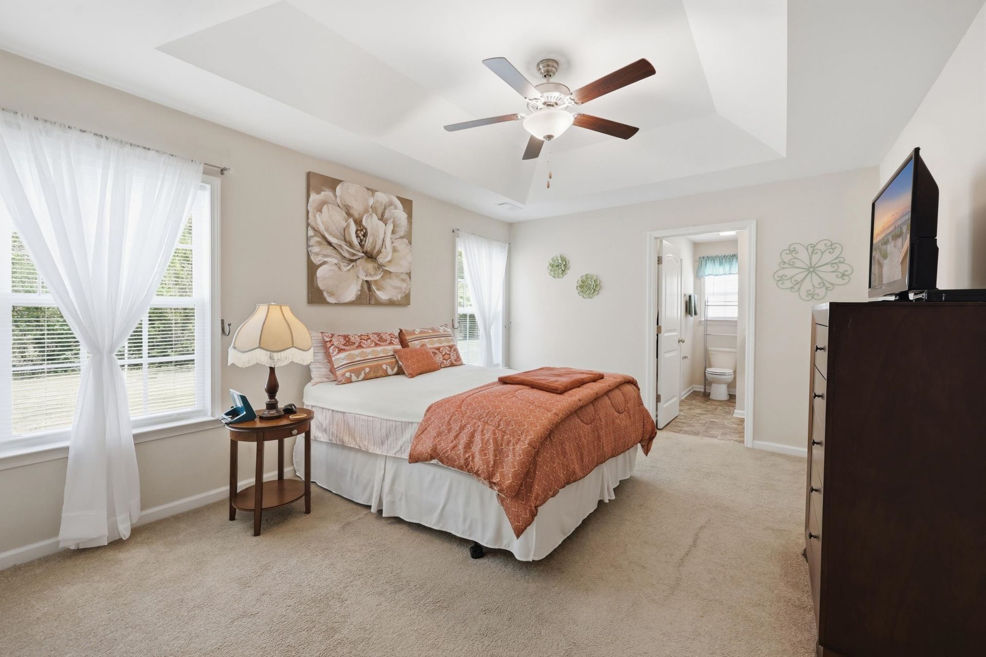 105 Rosewood Dr. Photo 10