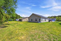 105 Rosewood Dr. photo 4