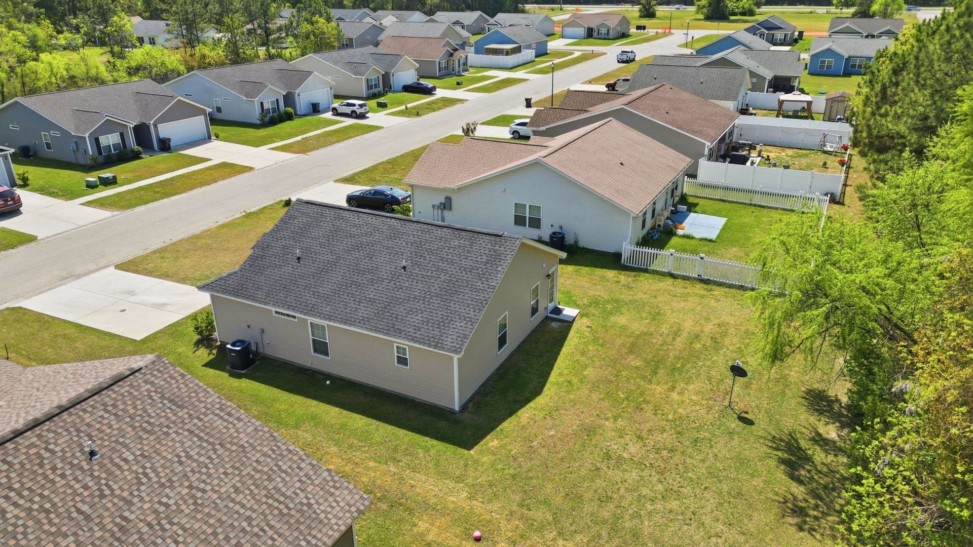 105 Rosewood Dr. Photo 27