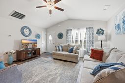 105 Rosewood Dr. photo 4