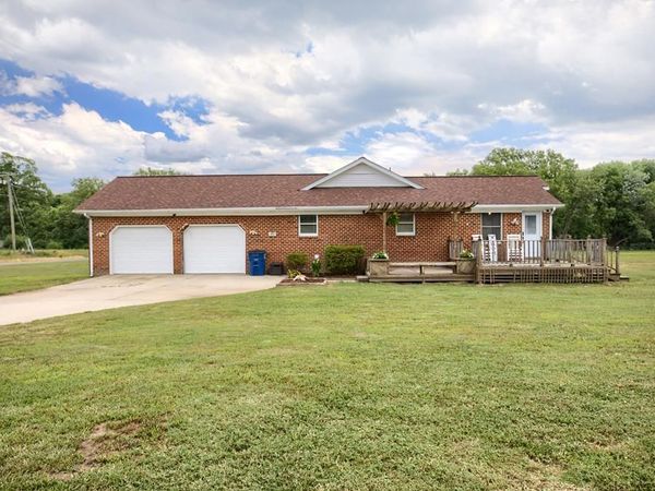 19 Ewellville Lane, DUTTON, VA 23050
