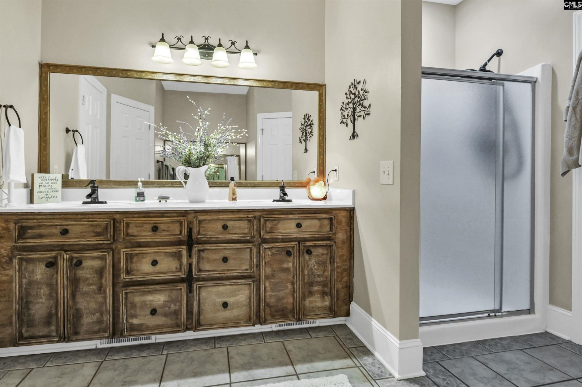 109 Manning Drive  Photo 33