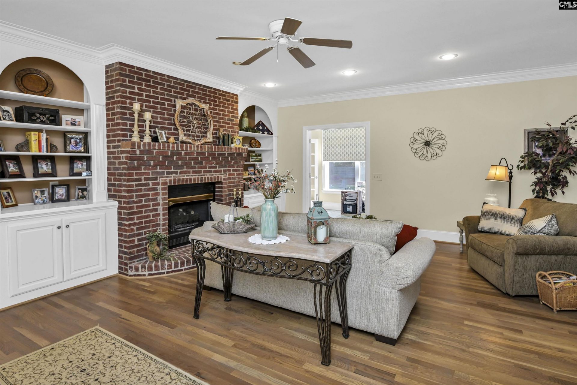 109 Manning Drive  Photo 8