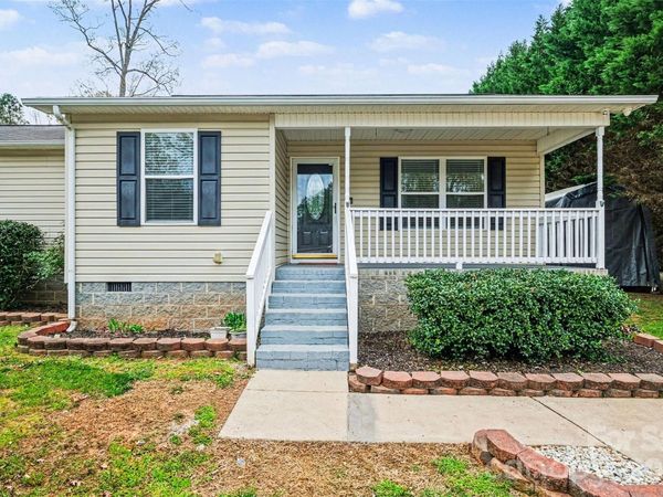 2519 Saluda Drive , Gastonia, NC 28054