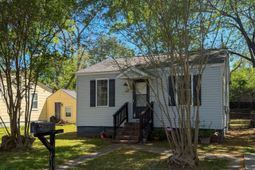 2659 Lawrence Street photo 4