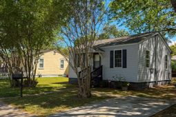 2659 Lawrence Street photo 4