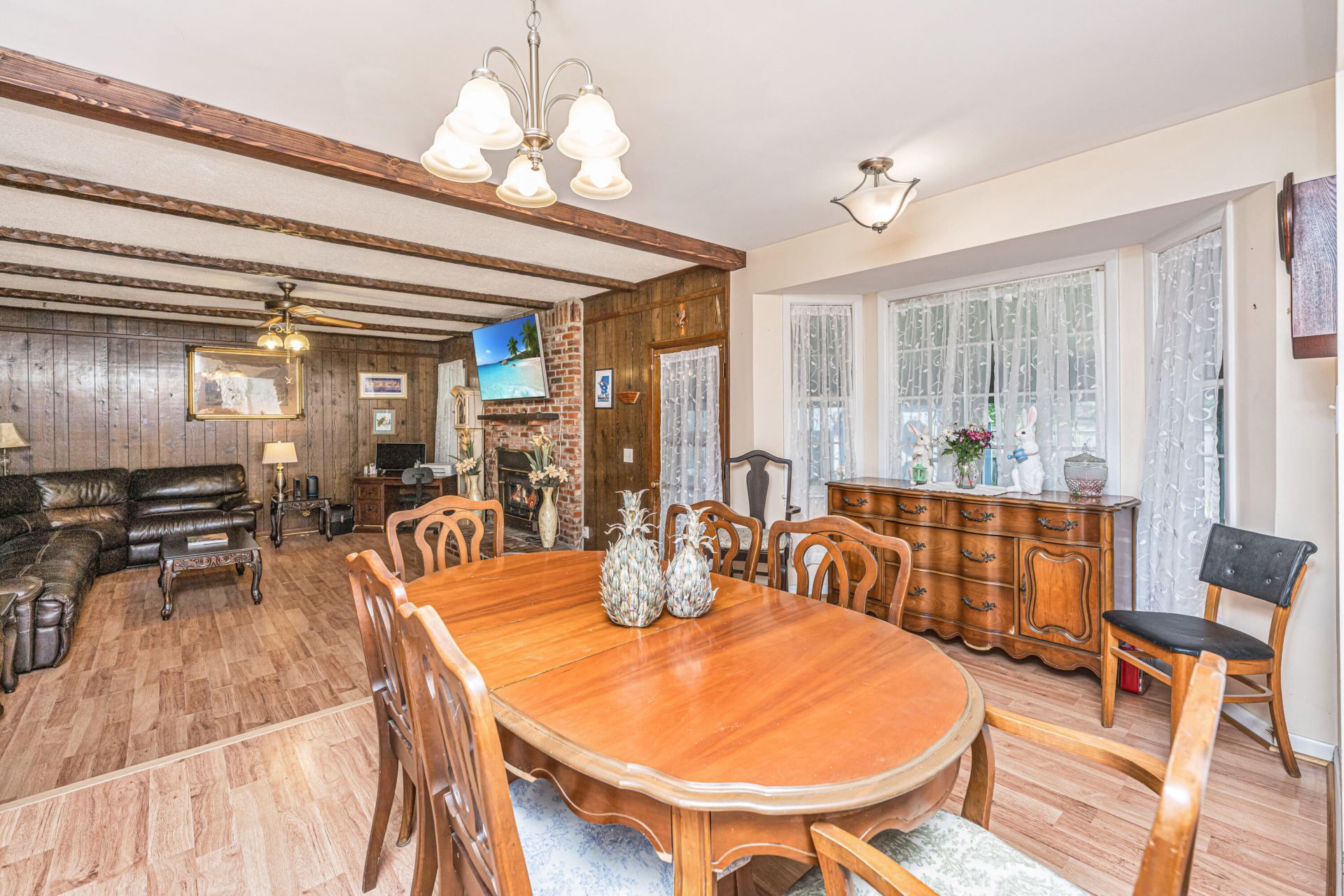 110 Two Wood Court Photo 12