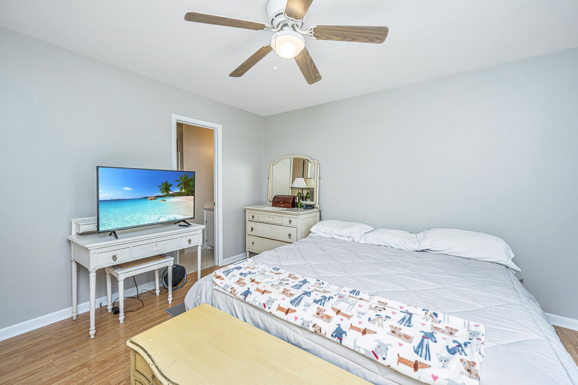 110 Two Wood Court Photo 16