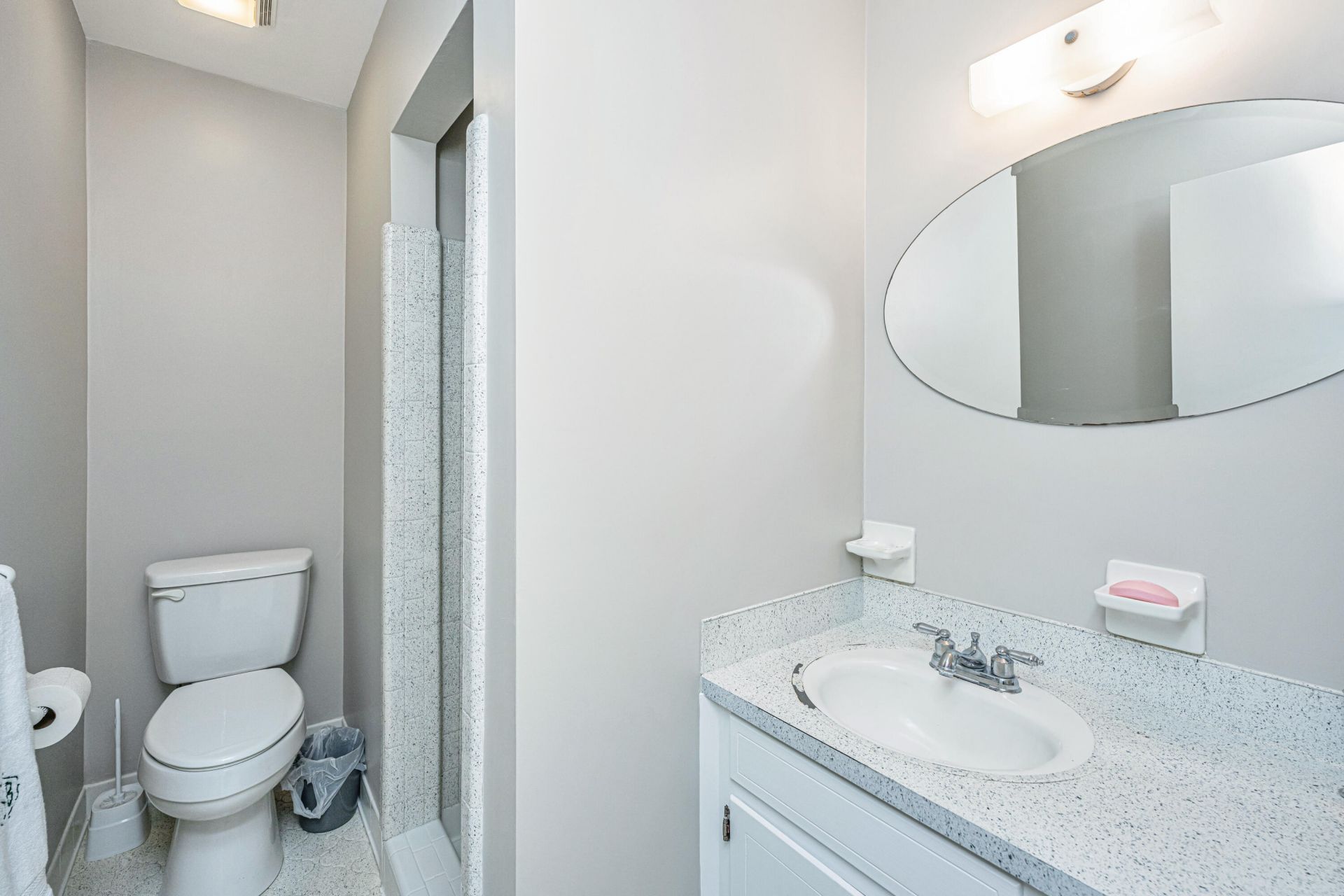 110 Two Wood Court Photo 17