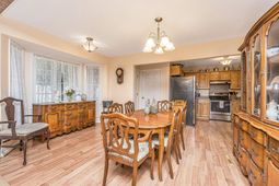 110 Two Wood Court photo 4