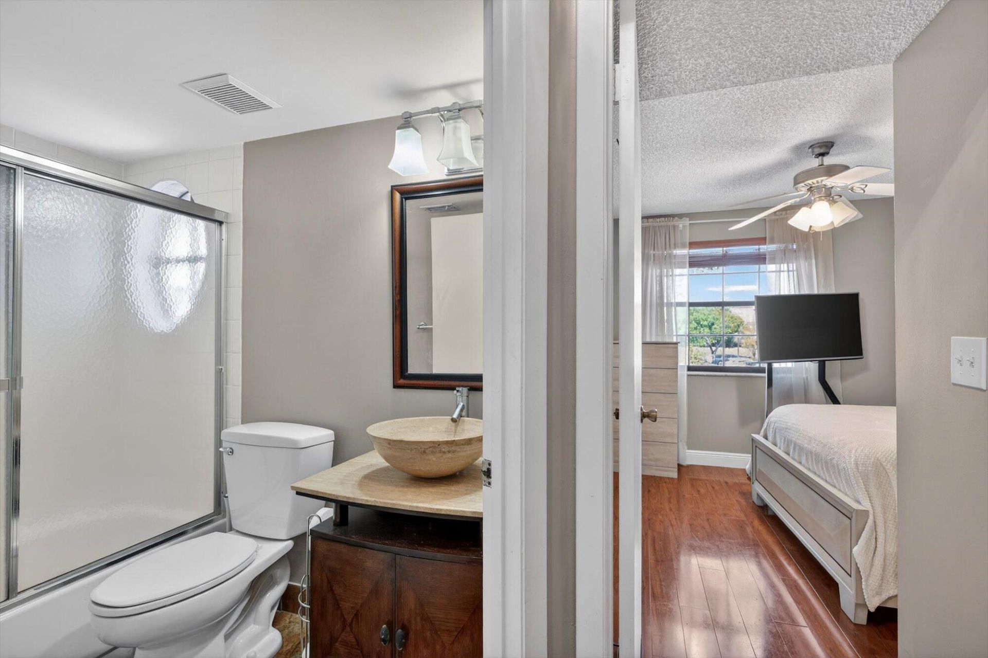 301 SW 158th Terrace, Unit 204, Pembroke Pines, FL 33027 Photo