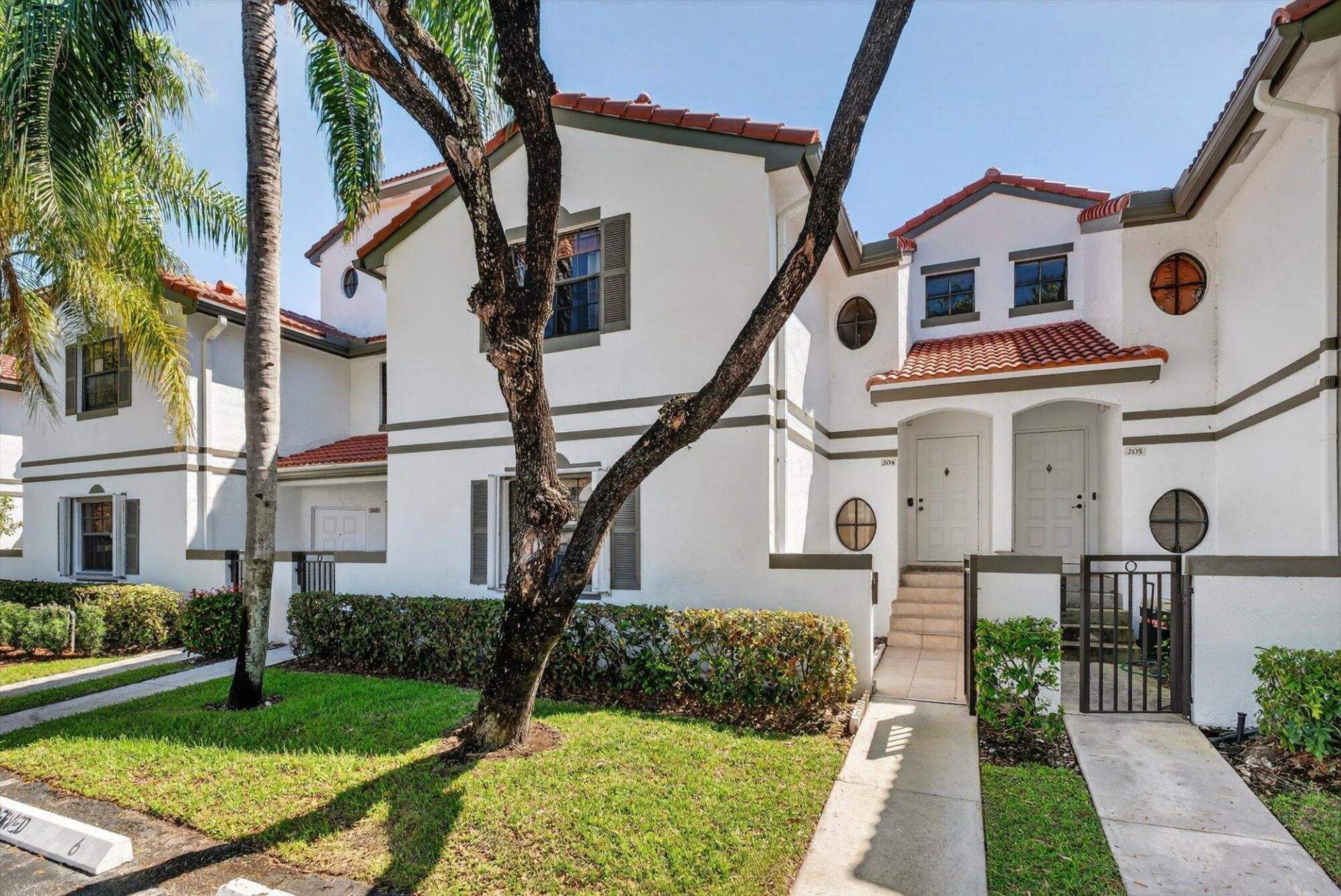 301 SW 158th Terrace, Unit 204, Pembroke Pines, FL 33027 Photo