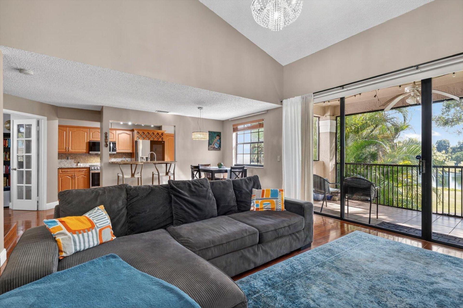 301 SW 158th Terrace, Unit 204, Pembroke Pines, FL 33027 Photo