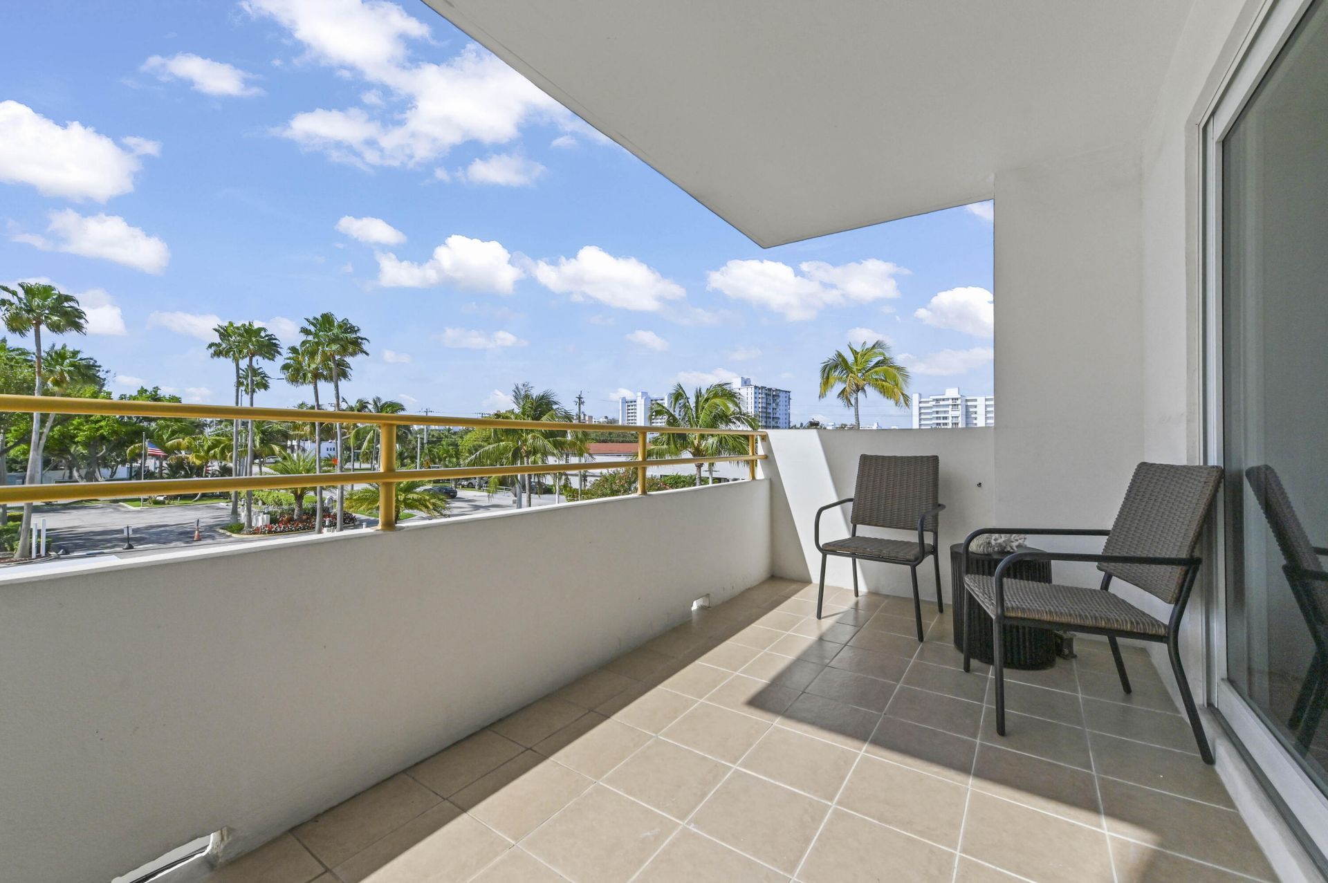 1630 N Ocean Boulevard, Unit 215, Pompano Beach, FL 33062 Photo