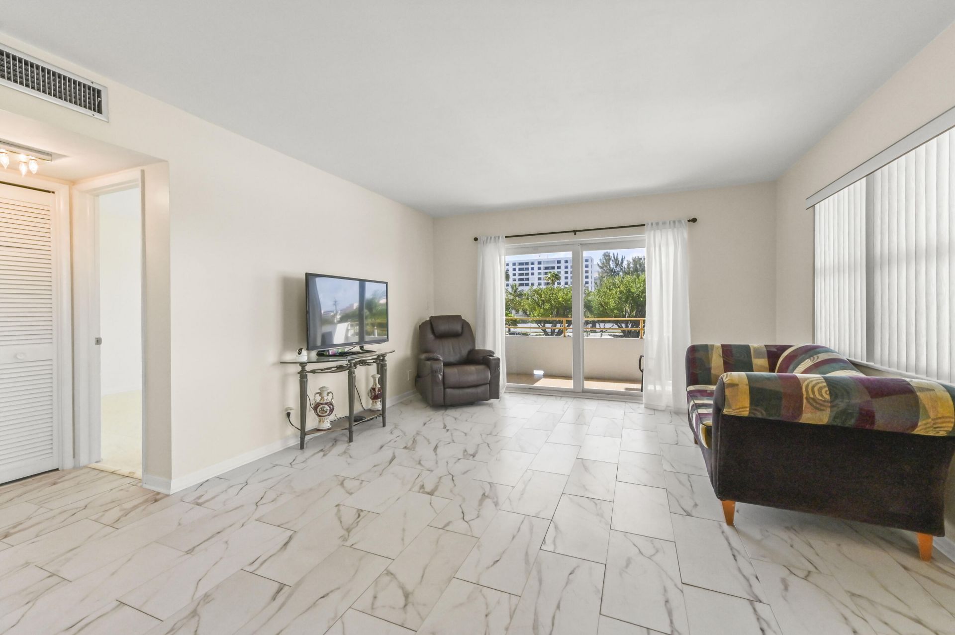 1630 N Ocean Boulevard, Unit 215, Pompano Beach, FL 33062 Photo