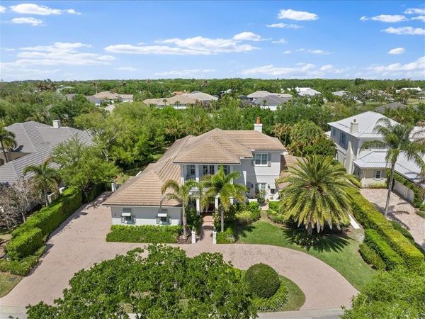 520 Palm Island Lane, Vero Beach, FL 32963