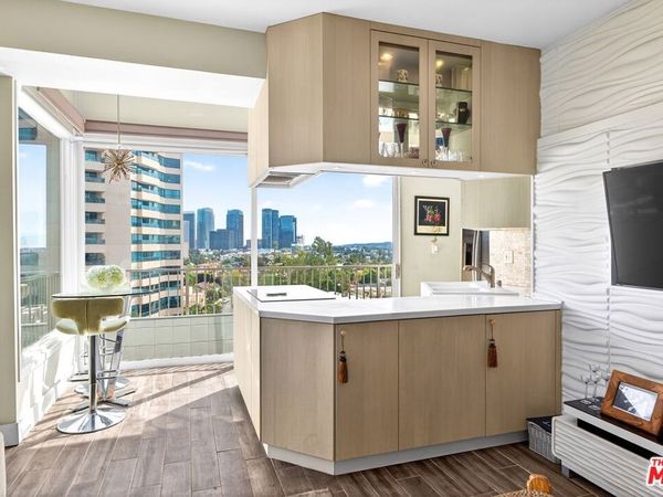 10501 Wilshire Boulevard, Unit 1005, Los Angeles, CA 90024