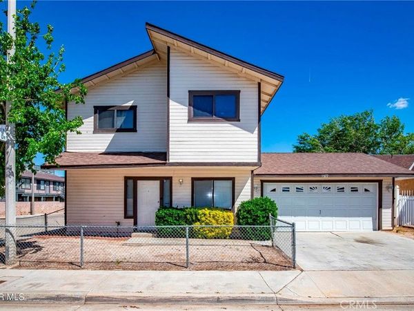 1822 Park Circle, Lancaster, CA 93535