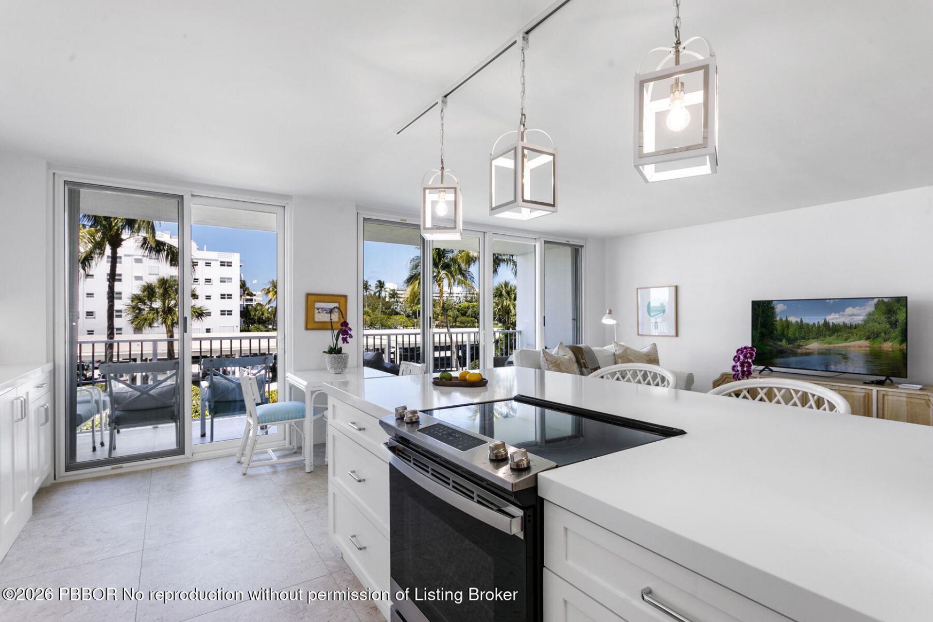 2860 S Ocean Boulevard S, Unit 205, Palm Beach, FL 33480 Photo
