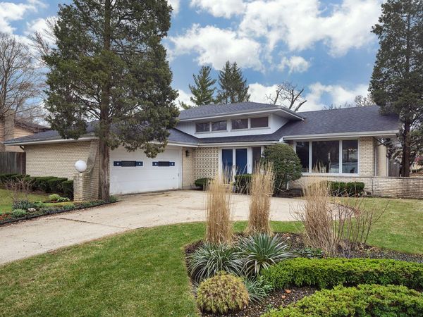 2811 Cherry Lane , Northbrook, IL 60062