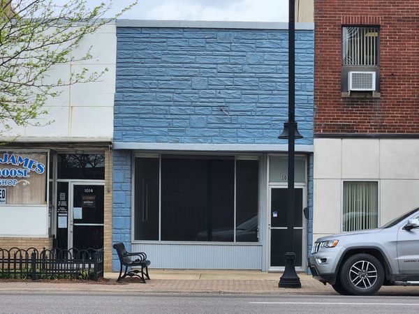 1012 MAIN Street , Mt Vernon, IL 62864