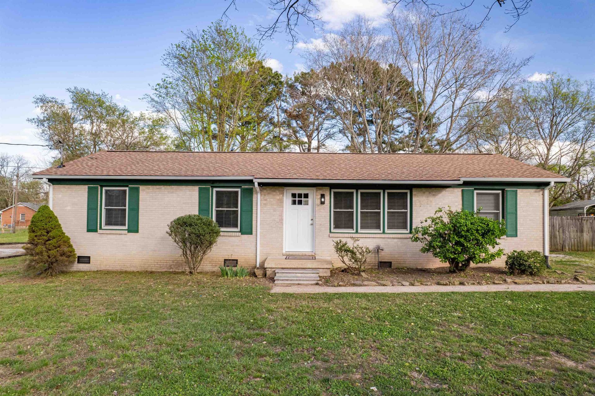 107 Jackson St, Spring Hill, TN 37174 Main Photo