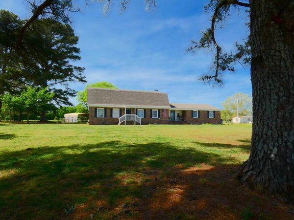 7281 Co Rd 48, Russellville, AL 35654