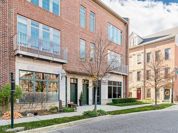 2210 Attard Street, Birmingham, MI 48009