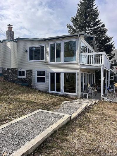 331 N Crooked Lake Drive , Garfield Township, MI 48632 Main Photo