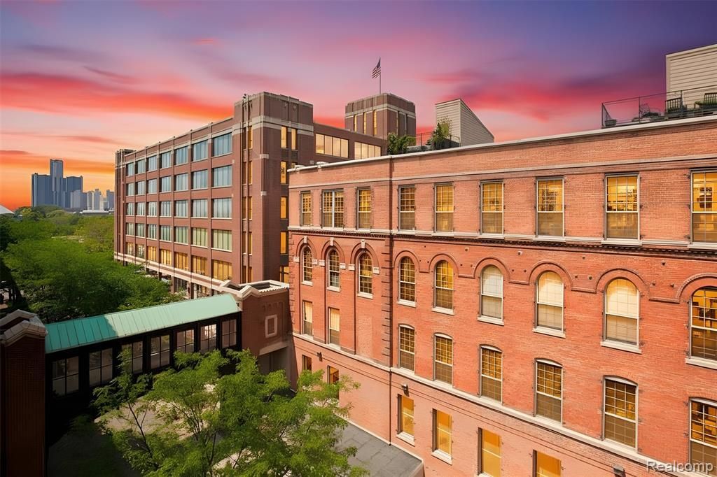 200 River Place Drive , Detroit, MI 48207 Main Photo