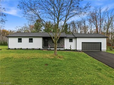 44129 Columbiana Waterford Road, Columbiana, OH 44408