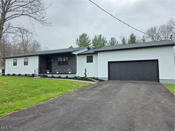 44129 Columbiana Waterford Road, Columbiana, OH 44408