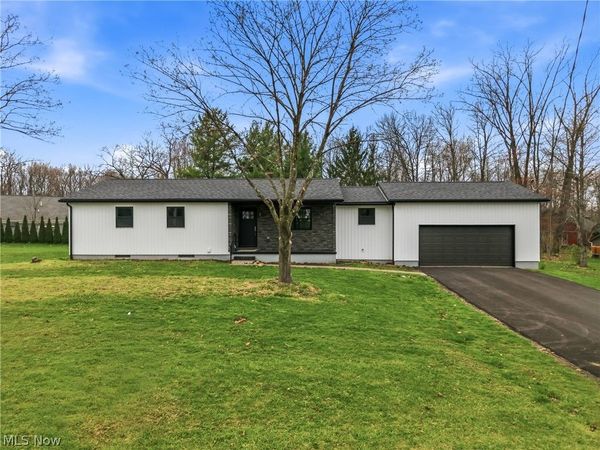 44129 Columbiana Waterford Road, Columbiana, OH 44408