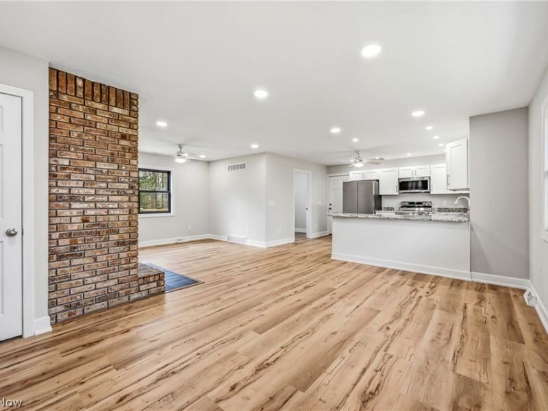 44129 Columbiana Waterford Road, Columbiana, OH 44408 Photo 12