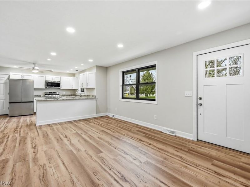 44129 Columbiana Waterford Road, Columbiana, OH 44408 Photo 6