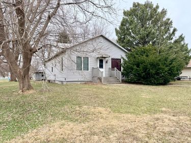 313 8th Street, Brewster, MN 56119