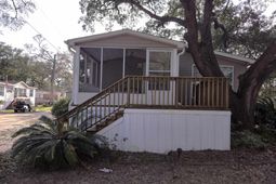 361 E Canal St.  photo 4