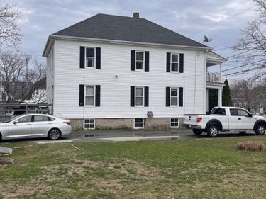 332 Albert St, Fall River, MA 02721