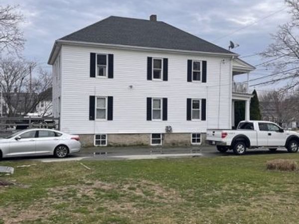 332 Albert St, Fall River, MA 02721