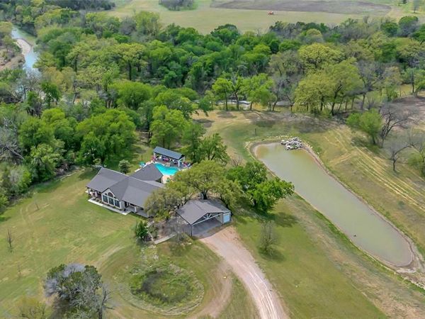 310 County Road 4285, Valley Mills, TX 76689