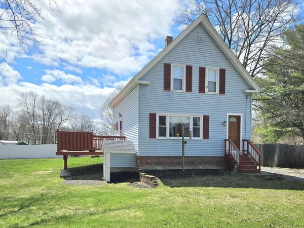 10 Miller Street, Benton, ME 04901
