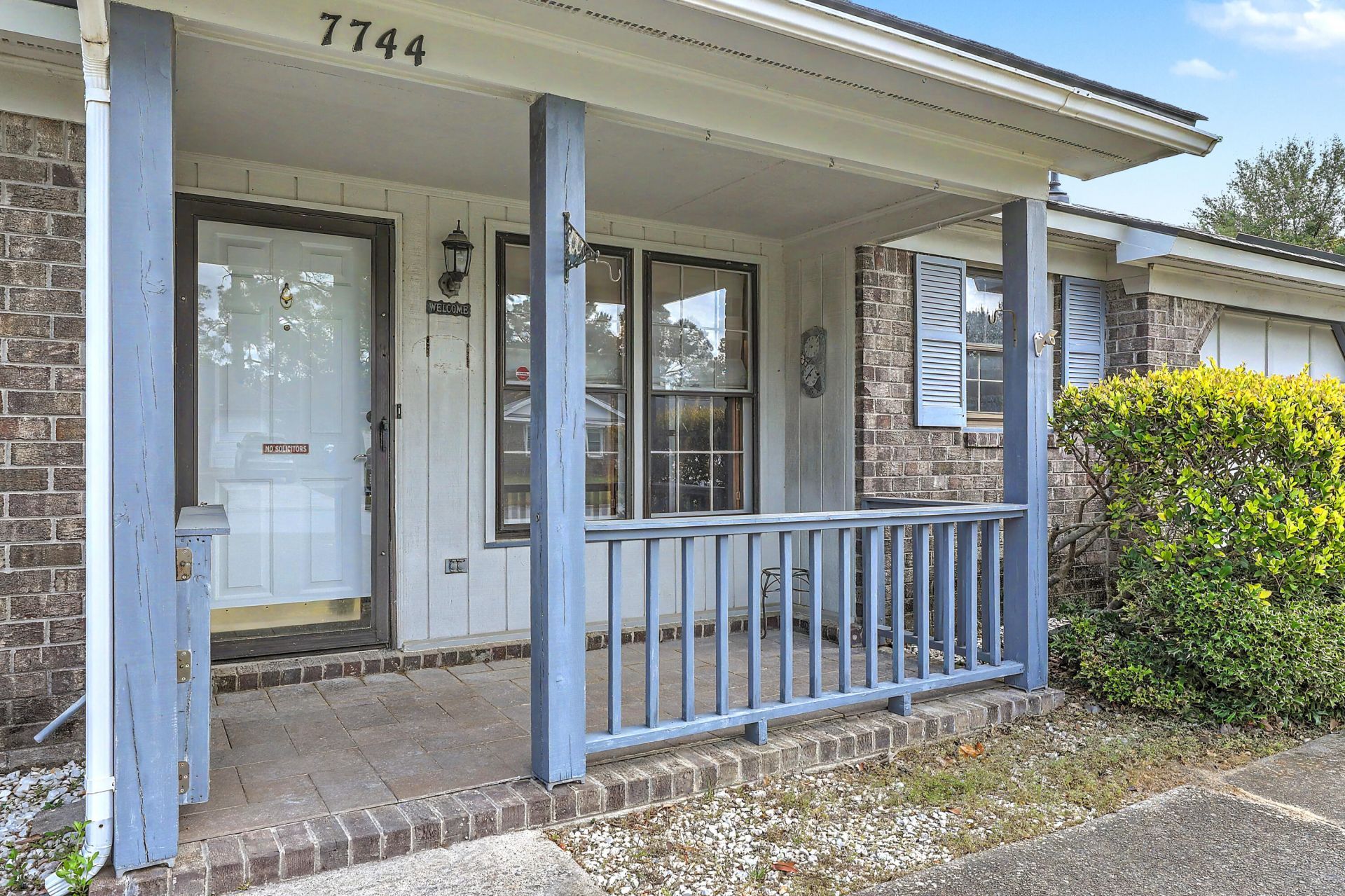 7744 Rosin Drive Photo 4