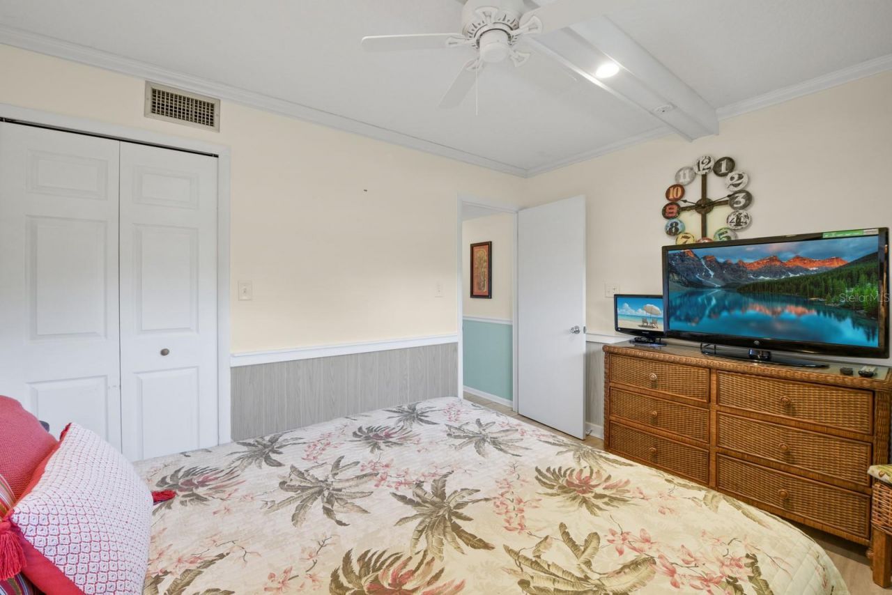 4300 Baywood Boulevard, Unit B102, Mount Dora, FL 32757 Photo